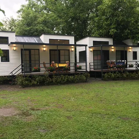 阿斯里贝可纳吉旅馆 - 仅限成人 萨潘贾