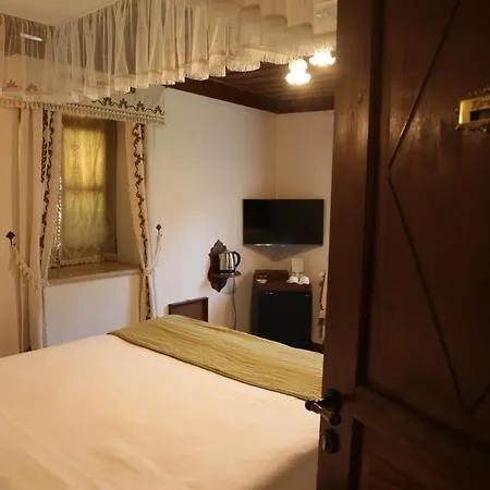 Πανσιόν Aslibey Konagi - Adults Only 3*