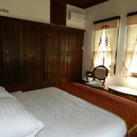 招待所 阿斯里贝可纳吉旅馆 - 仅限成人 萨潘贾