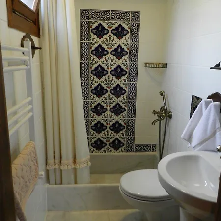 招待所 阿斯里贝可纳吉旅馆 - 仅限成人 萨潘贾