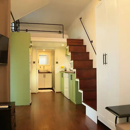 阿斯里贝可纳吉旅馆 - 仅限成人 招待所